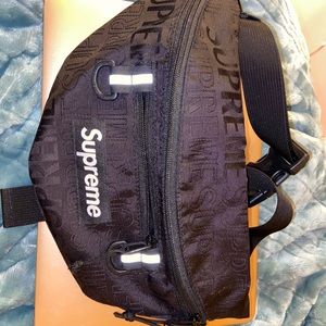Supreme Waist Bag Authentic Black SS19